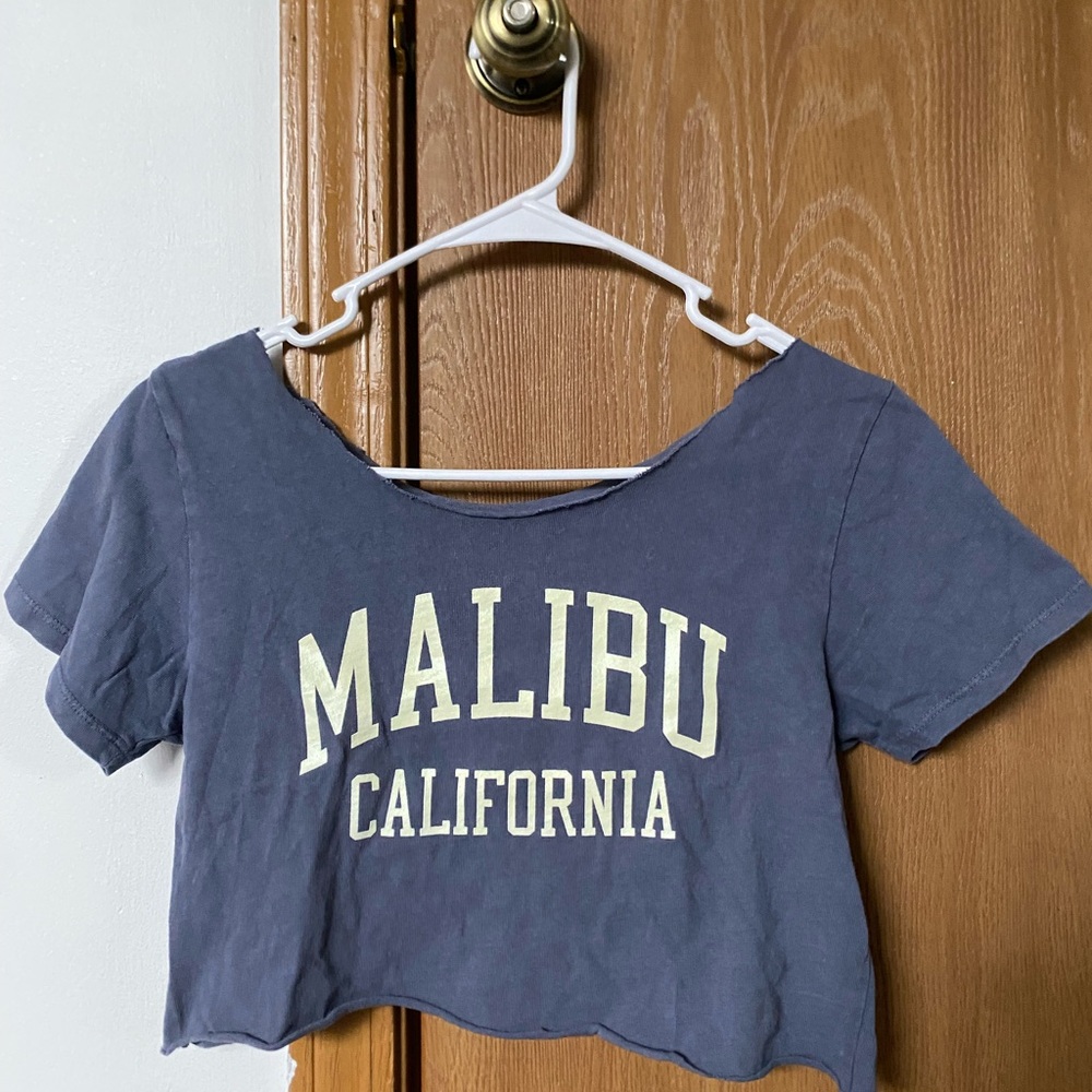 Malibu California Women's Gray Crop Top